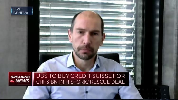 Financial products crossed  the manufacture  person  go  much  toxic, Credit Suisse shareholder says
