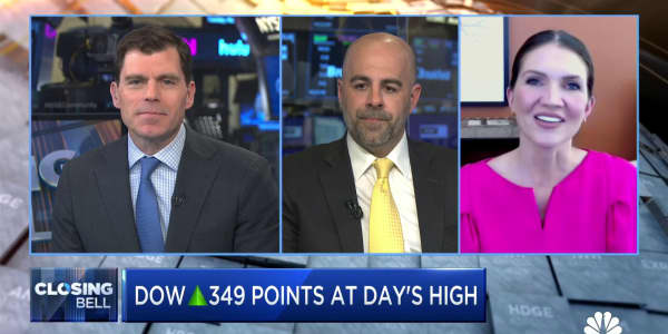 Watch CNBC's full interview with JPMorgan's Jason Hunter and Wealth Enhancement Group’s Nicole Webb