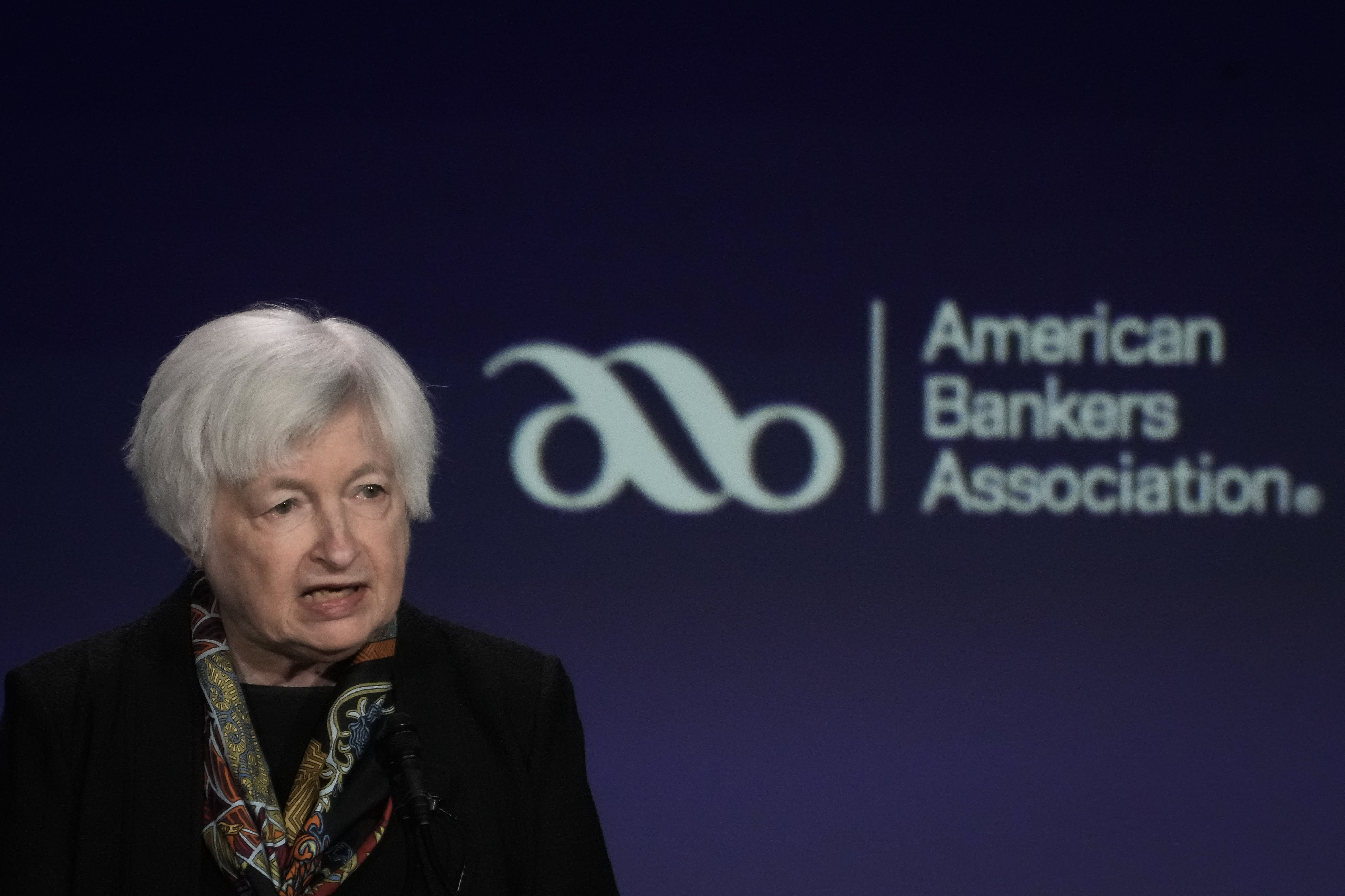 La garantía de Janet Yellen a los bancos viene con una trampa