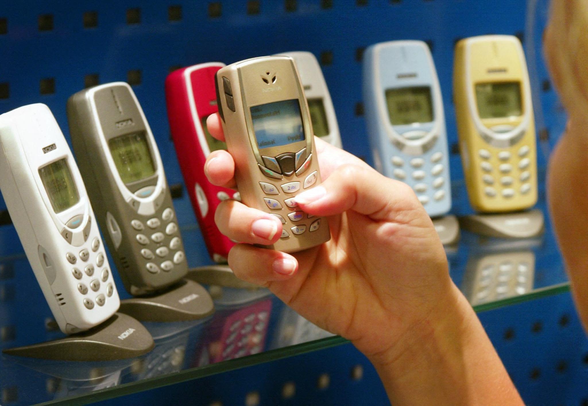 Dumme Telefone sind in den USA auf dem Vormarsch, da Gen Z die Bildschirmzeit begrenzt