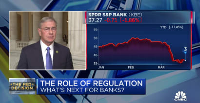 The amount of liquidity that flowed into the banking system last week shows we have a problem, says Rep. Luetkemeyer