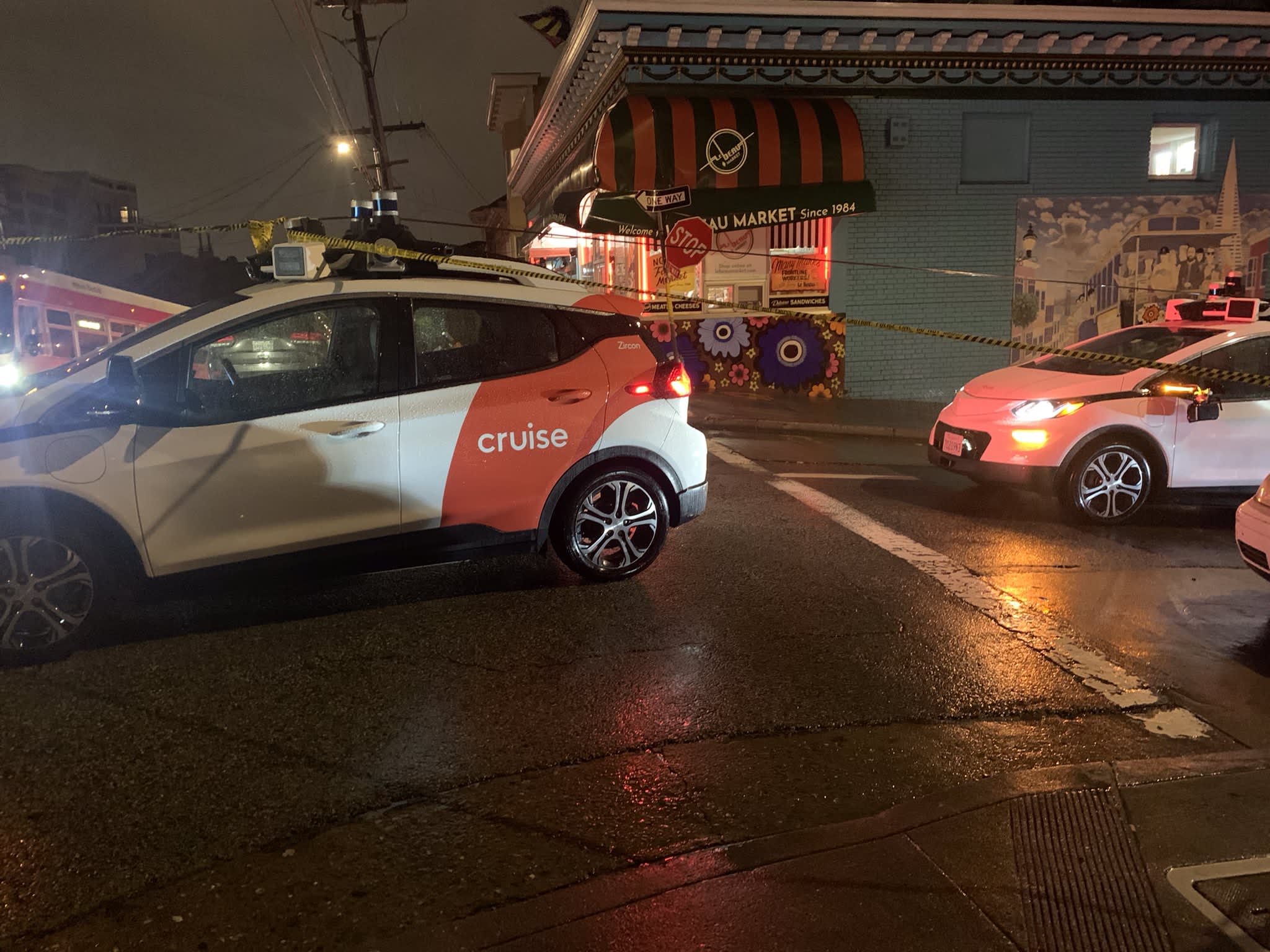 Cruise robotaxis blocked a road in San Francisco after storm