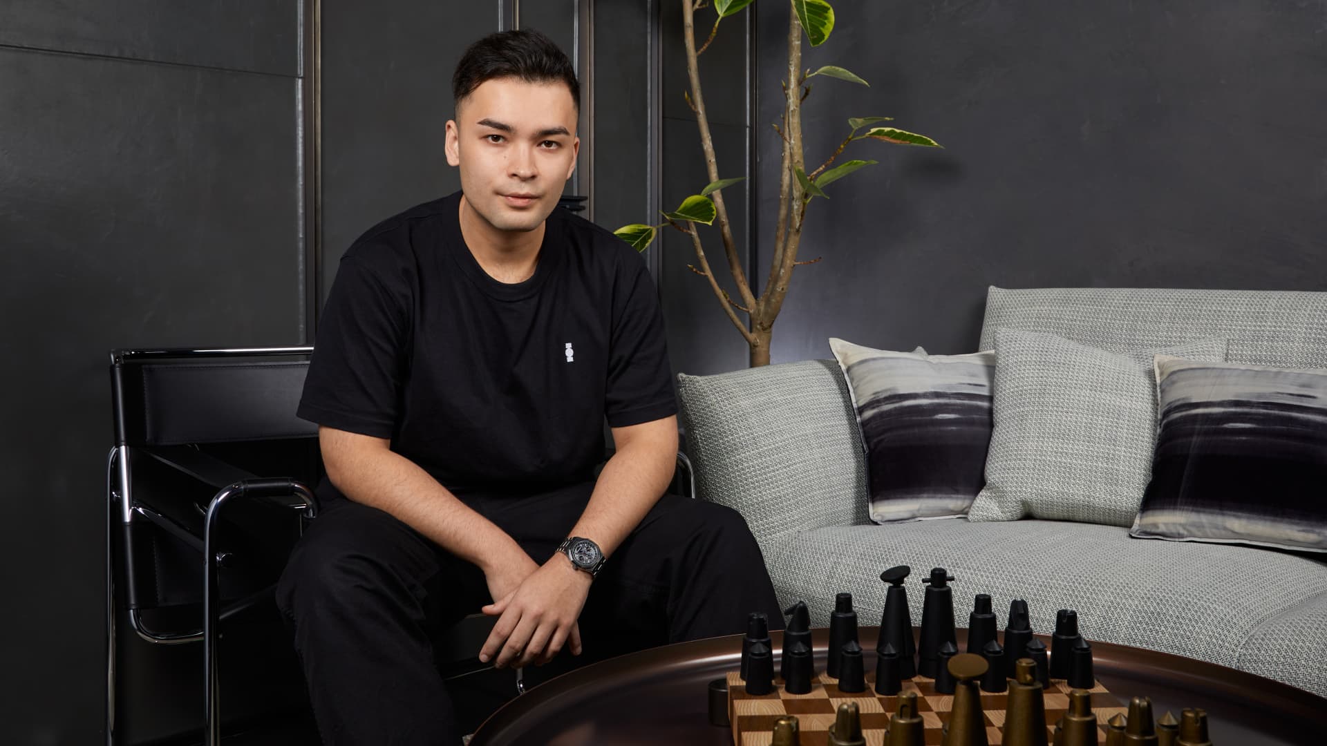 This 26-year-old from Hong Kong is transforming a ‘dinosaur industry’ — one luxury watch at a time