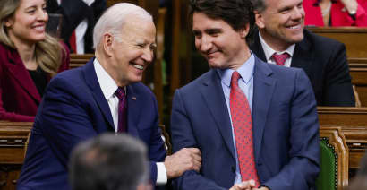 Biden and Trudeau promote U.S.-Canada ties on heels of Putin, Xi meeting