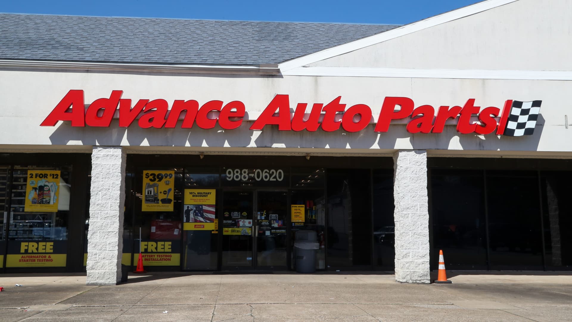 Third Point, Saddle Point win board seats at Advance Auto Parts. A plan to improve margins may unfold 