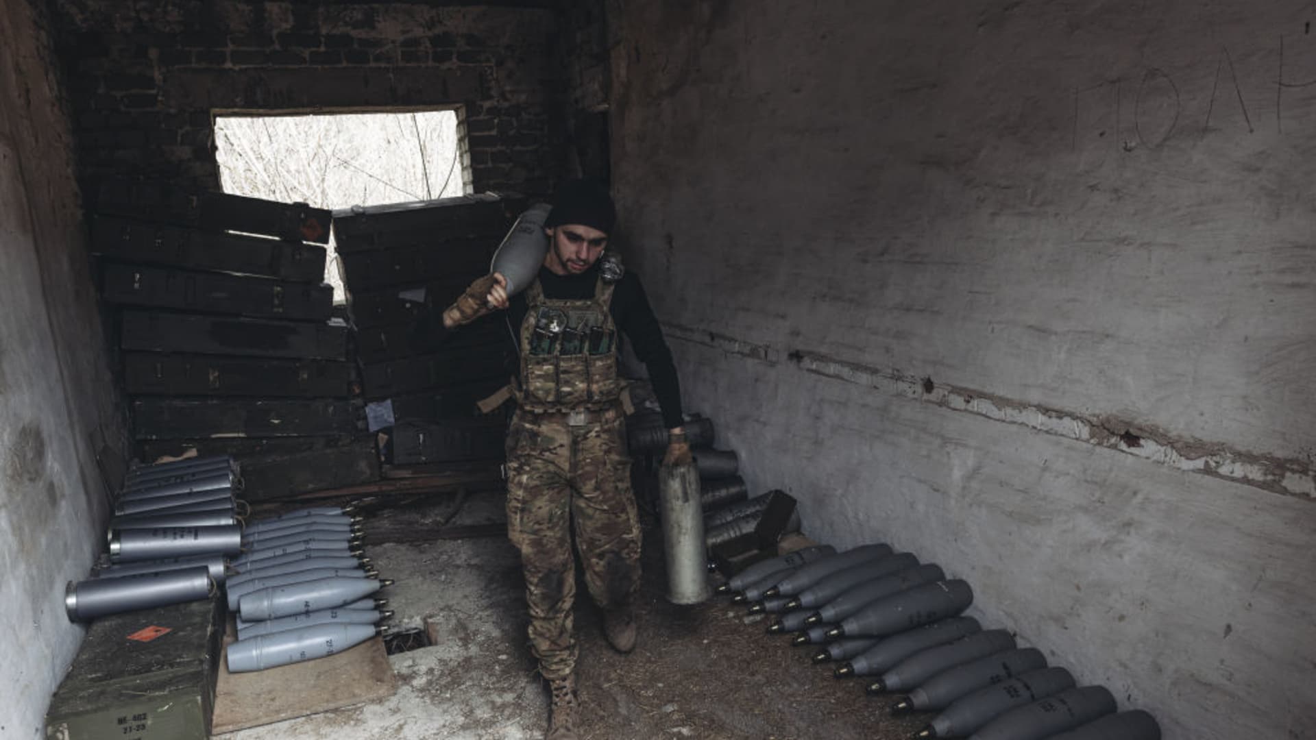 Ukrainian soldier of the 80th Brigade on a tank in the direction of Bakhmut, 26 March 2023.
