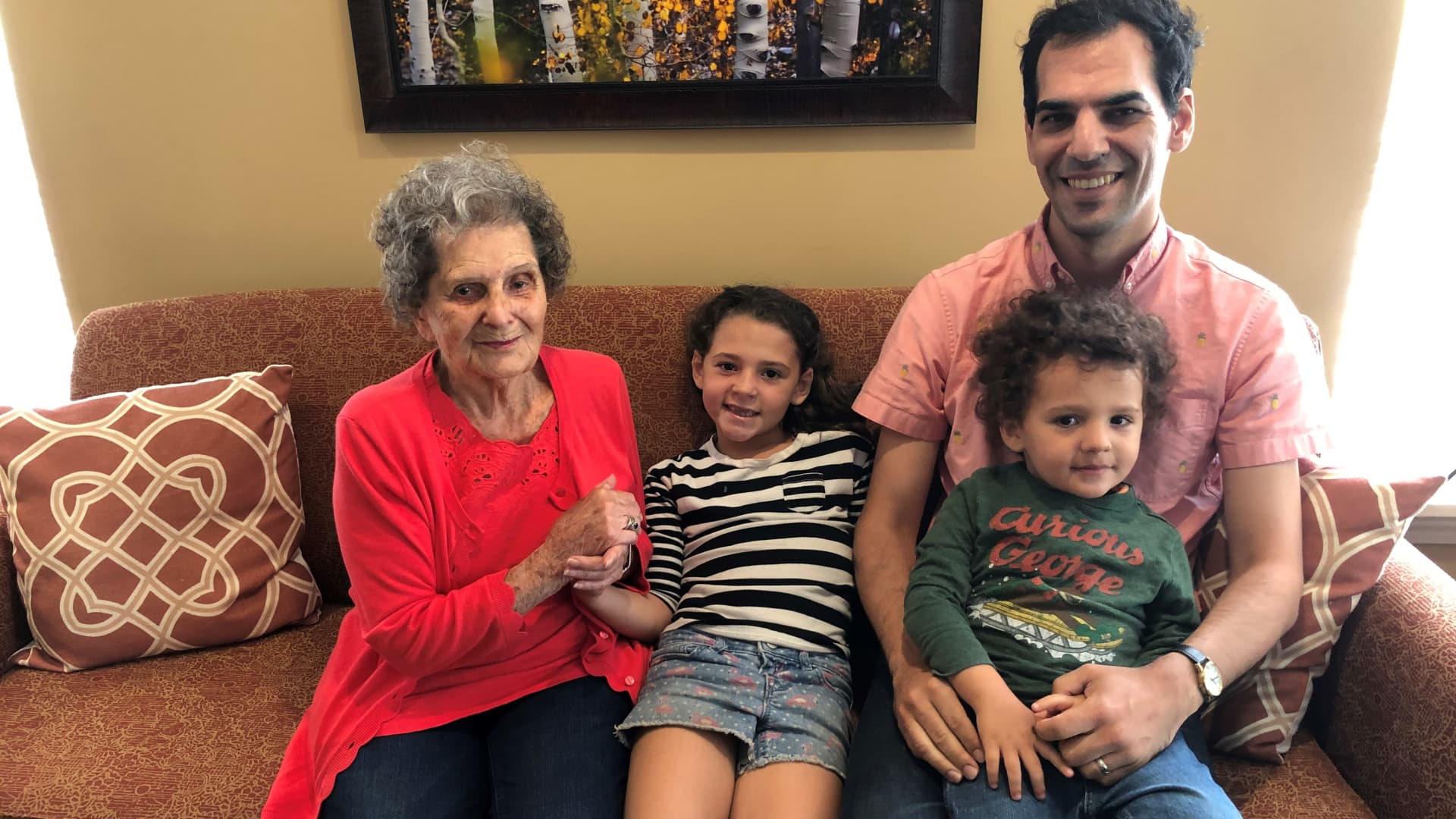 Ruth Sweedler with family in 2019