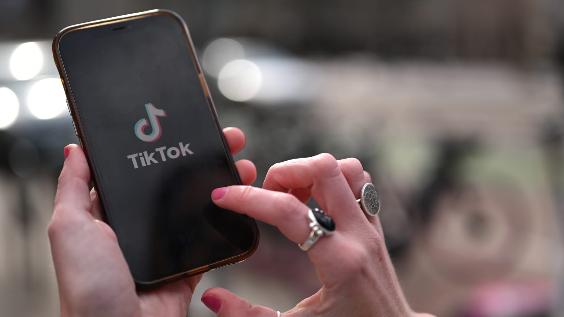 TikTok fined $16 million in UK for misusing kids' data as scrutiny of Chinese-owned app intensifies