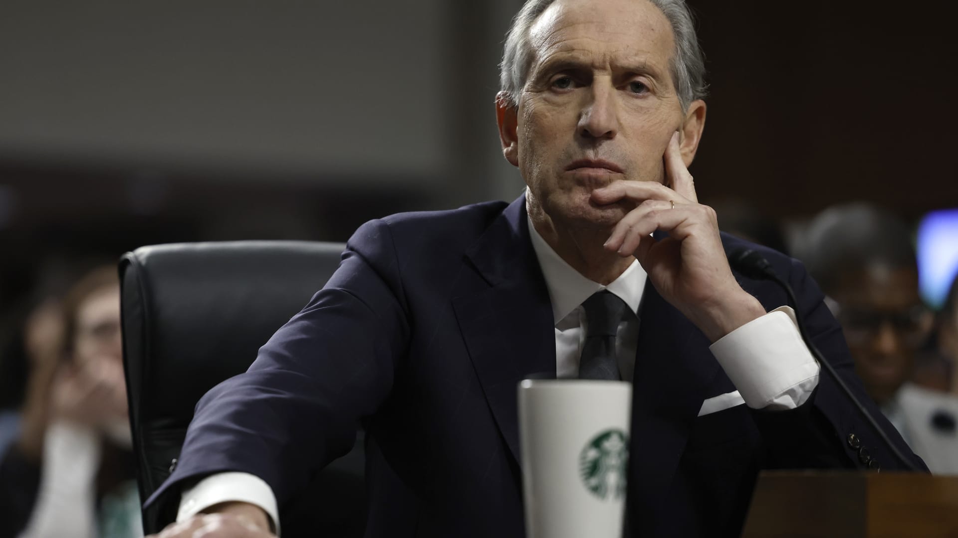 Były dyrektor generalny Starbucks Howard Schultz odchodzi z zarządu