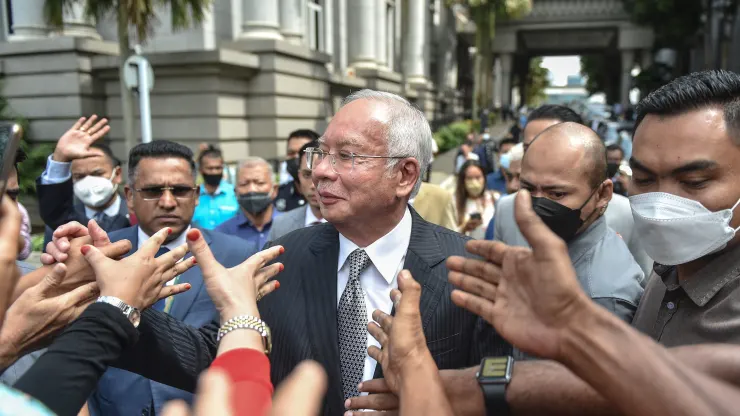 Malaysia: Former PM Najib Loses Bid to Review Corruption Case