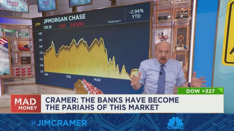 Cramer: The Banks have become the pariahs of this market