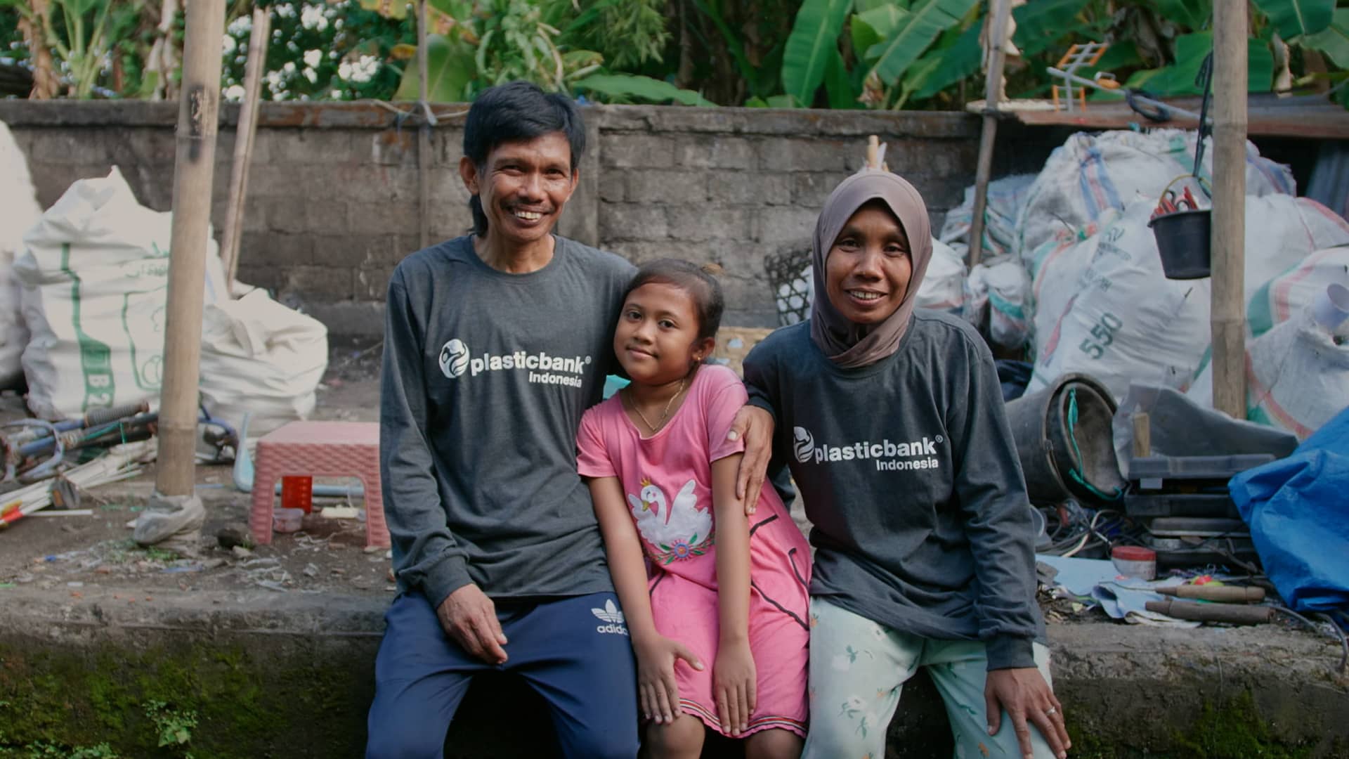Asis Wijayanto and his wife Atmawati support themselves and their daughter by collecting plastic with Plastic Bank. They live in Bali, Indonesia.