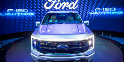 Stocks making the biggest moves midday: Ford, Marvell Technology, Gap and more