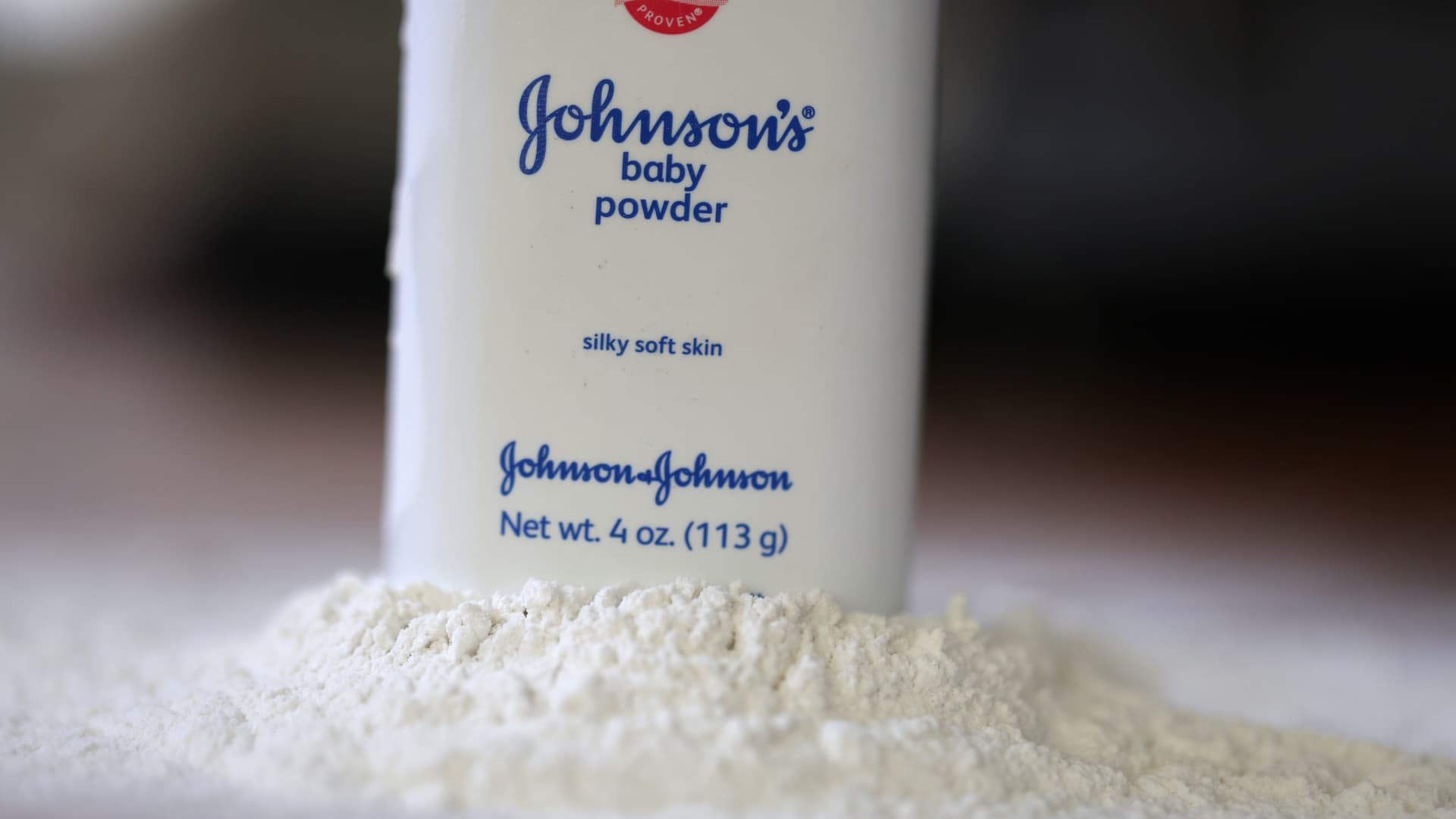 Johnson & Johnson effort to resolve talc cancer lawsuits in bankruptcy fails a second time