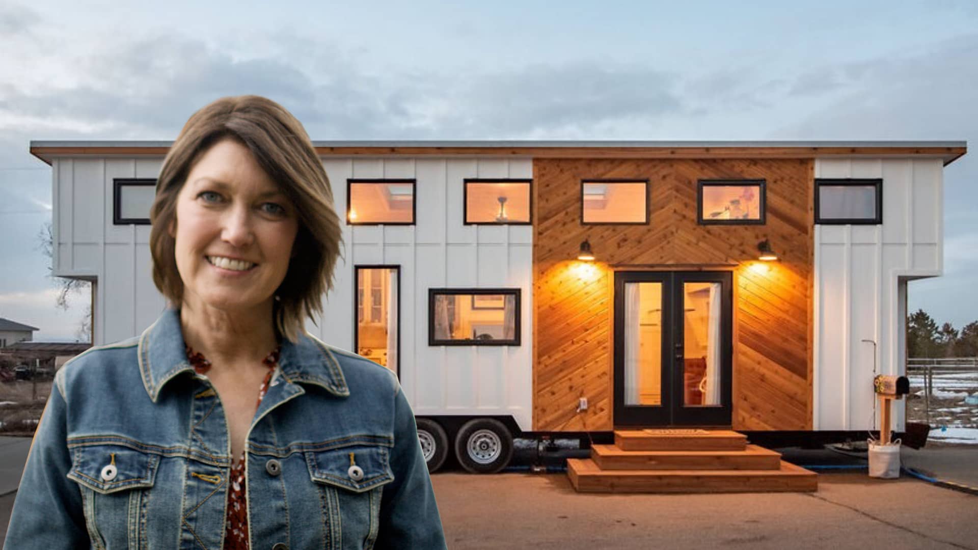 This 51-year-old pays $725 a month to live in a ‘tiny home on wheels’ in someone’s backyard—take a look inside