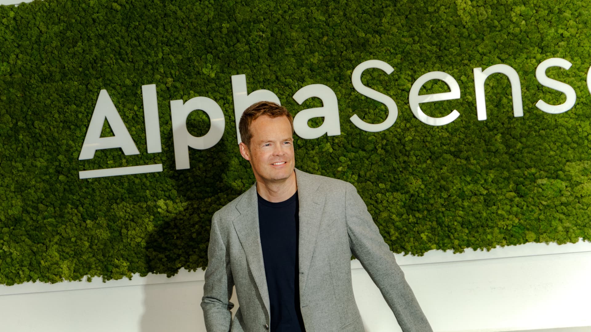 Alphabet's A.I. frenzy hits startup scene as CapitalG unit leads 0 million investment in AlphaSense