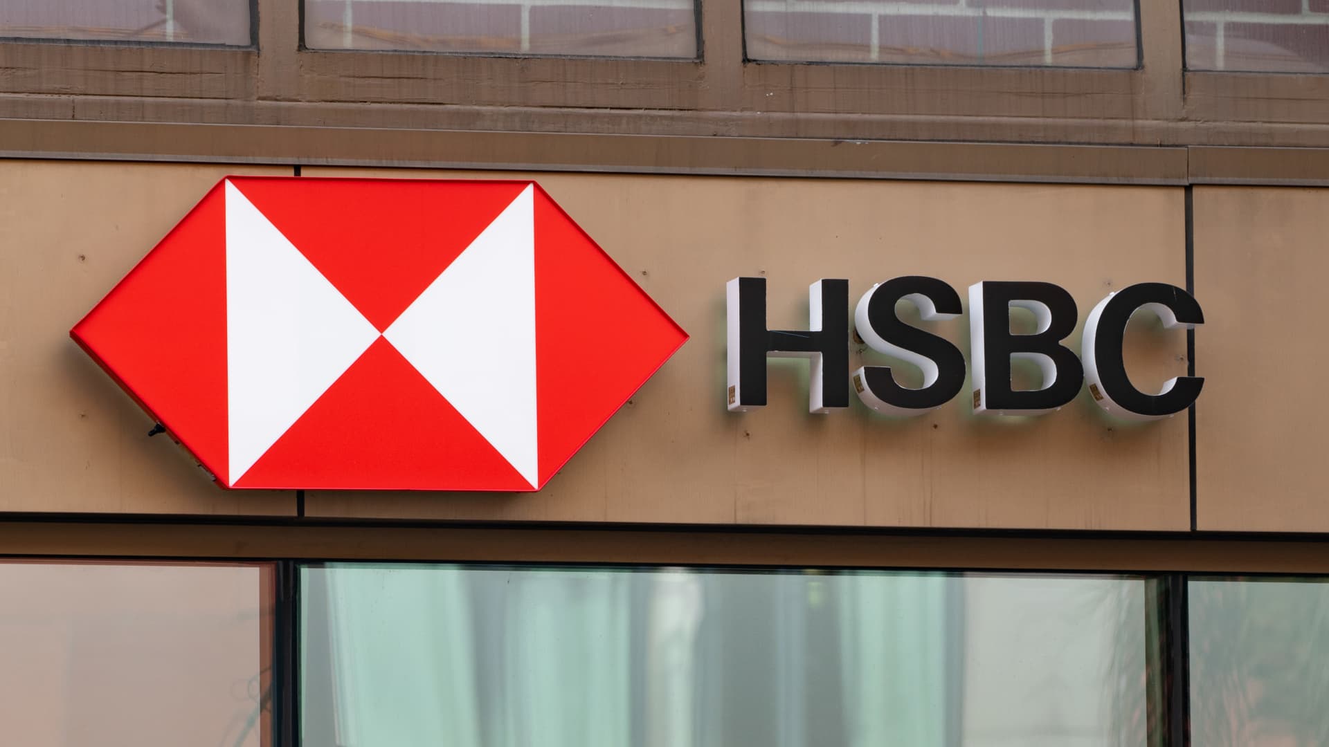 HSBC's after-tax profit surges over 235% year-on-year, announces  billion share buyback 