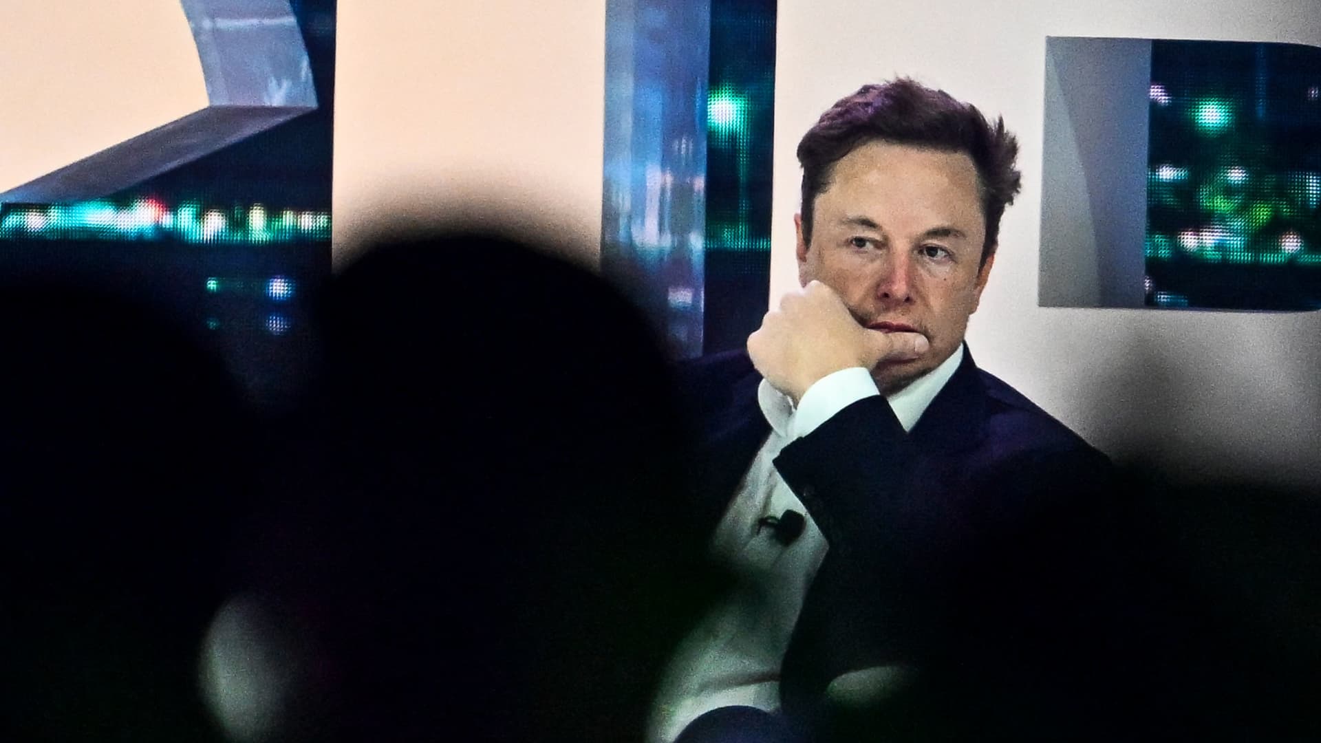 Musk met with Schumer and other lawmakers to discuss A.I. regulation