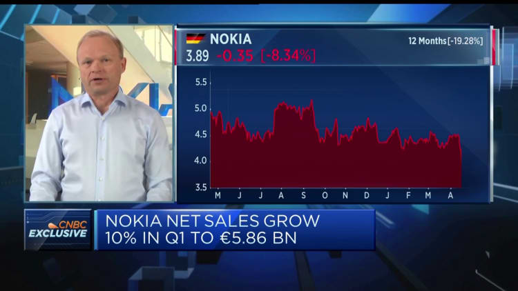 Nokia shares fall after it misses quarterly profit estimates