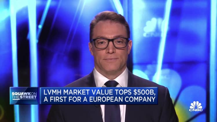 LVMH becomes the first European company to surpass $500 billion in market cap