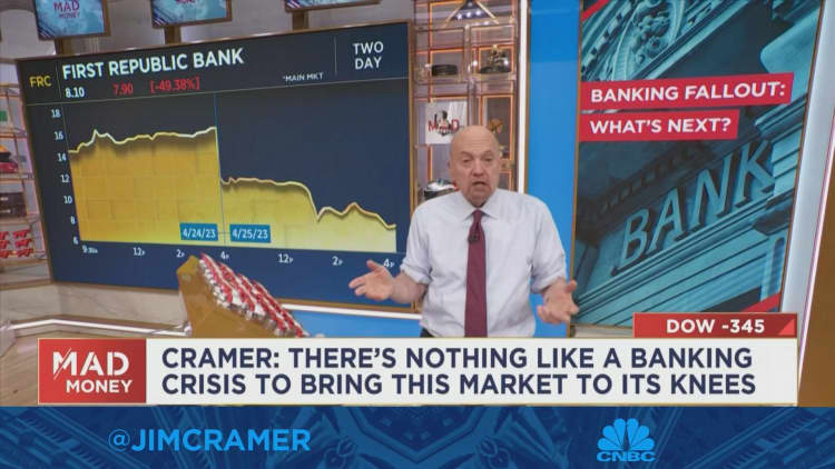 Cramer: Nada como una crisis bancaria que ponga de rodillas a este mercado