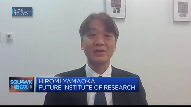 We expect Bank of Japan to maintain yield curve control today, says research institute