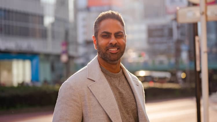 Ramit Sethi: How renting could make you richer than buying