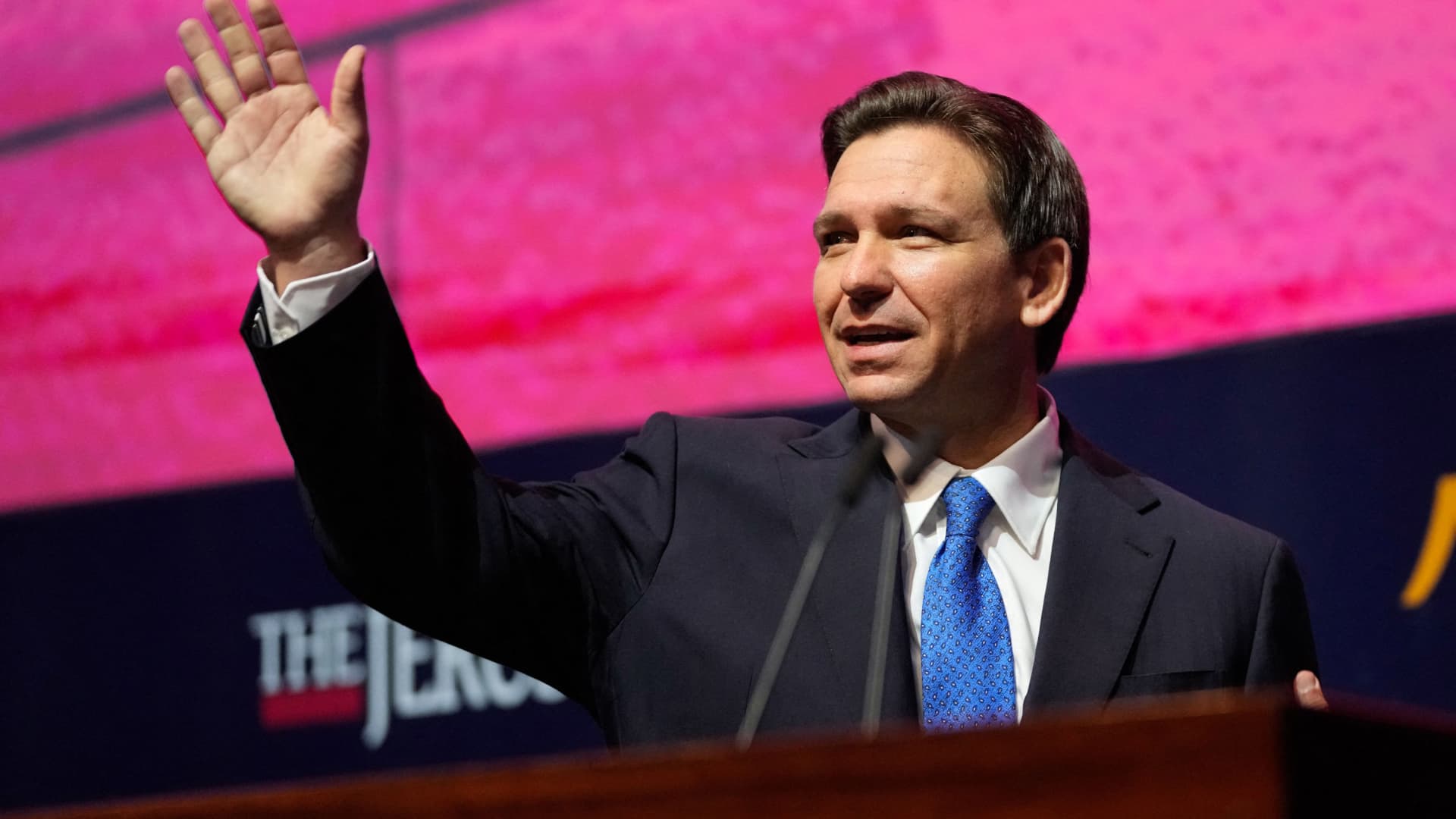 DeSantis used Florida’s whirlwind legislative session as a potential presidential launching pad