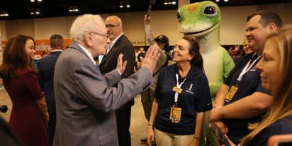 First Berkshire meeting without Charlie Munger: What to expect from Buffett