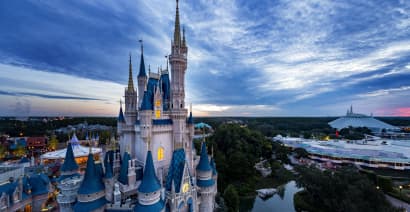 Disney asks court to dismiss DeSantis board's lawsuit over special tax district