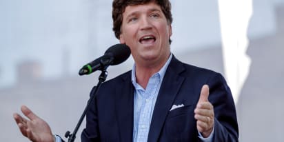 Tucker Carlson to host show on Twitter after being fired from Fox News
