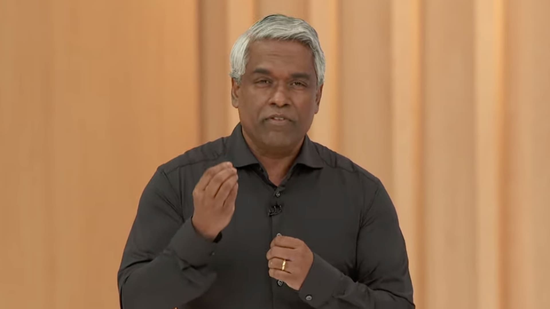 Thomas Kurian presents at the Google's I/O Developer's Conference in Mountain View, Calif, on May 10, 2023.