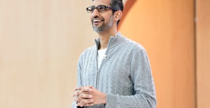 Alphabet reportedly weighing offer for HubSpot, sending shares up 5%