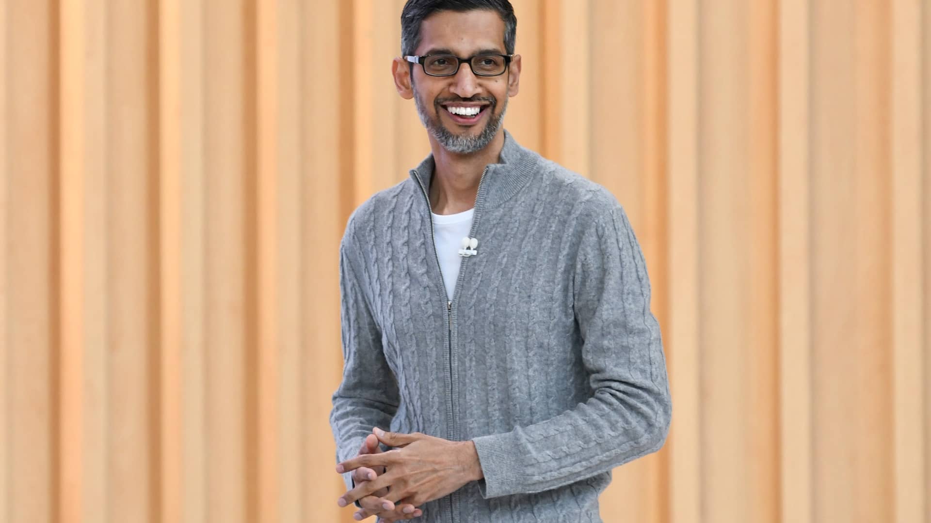 Alphabet CEO promises ‘AI pact,’ discussed pro-Kremlin propaganda in meeting with top EU officials