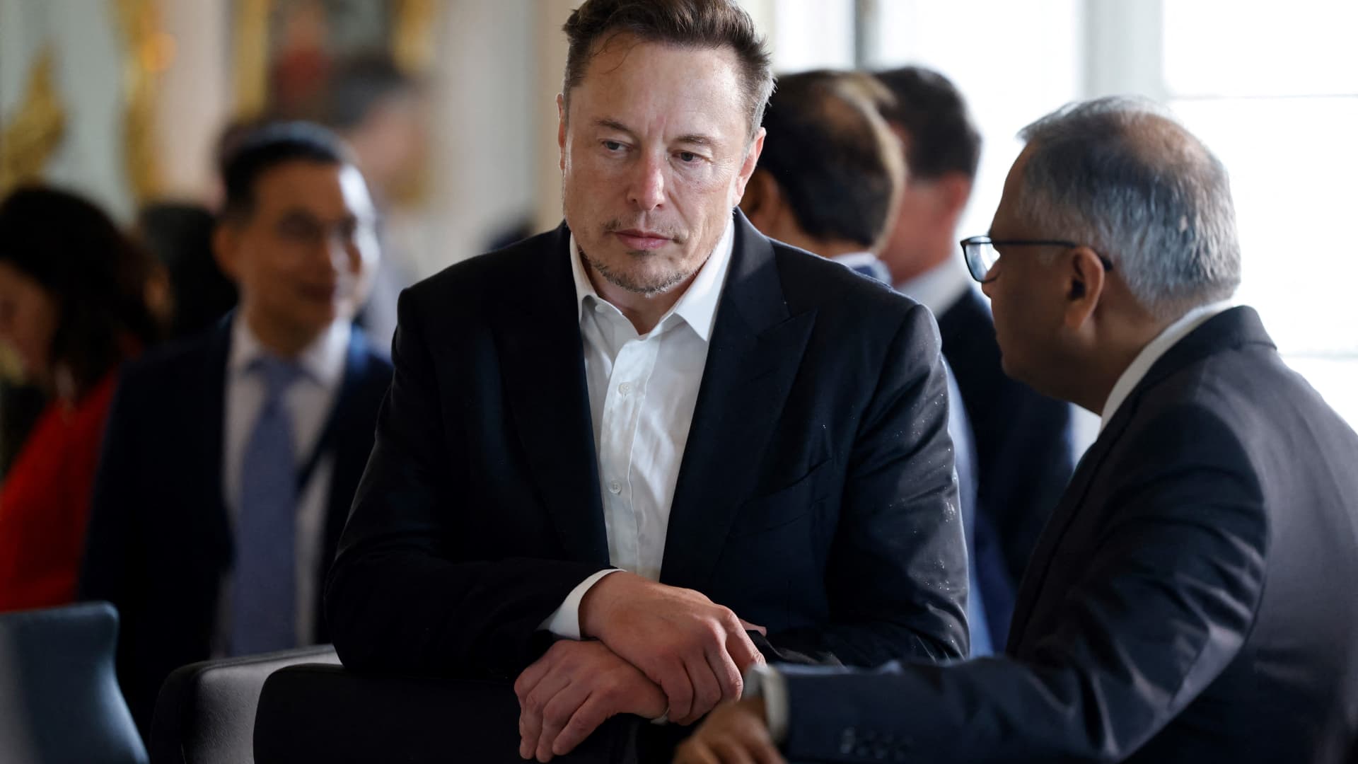 Elon Musk, CEO of Tesla, says in an email that he must approve all hires