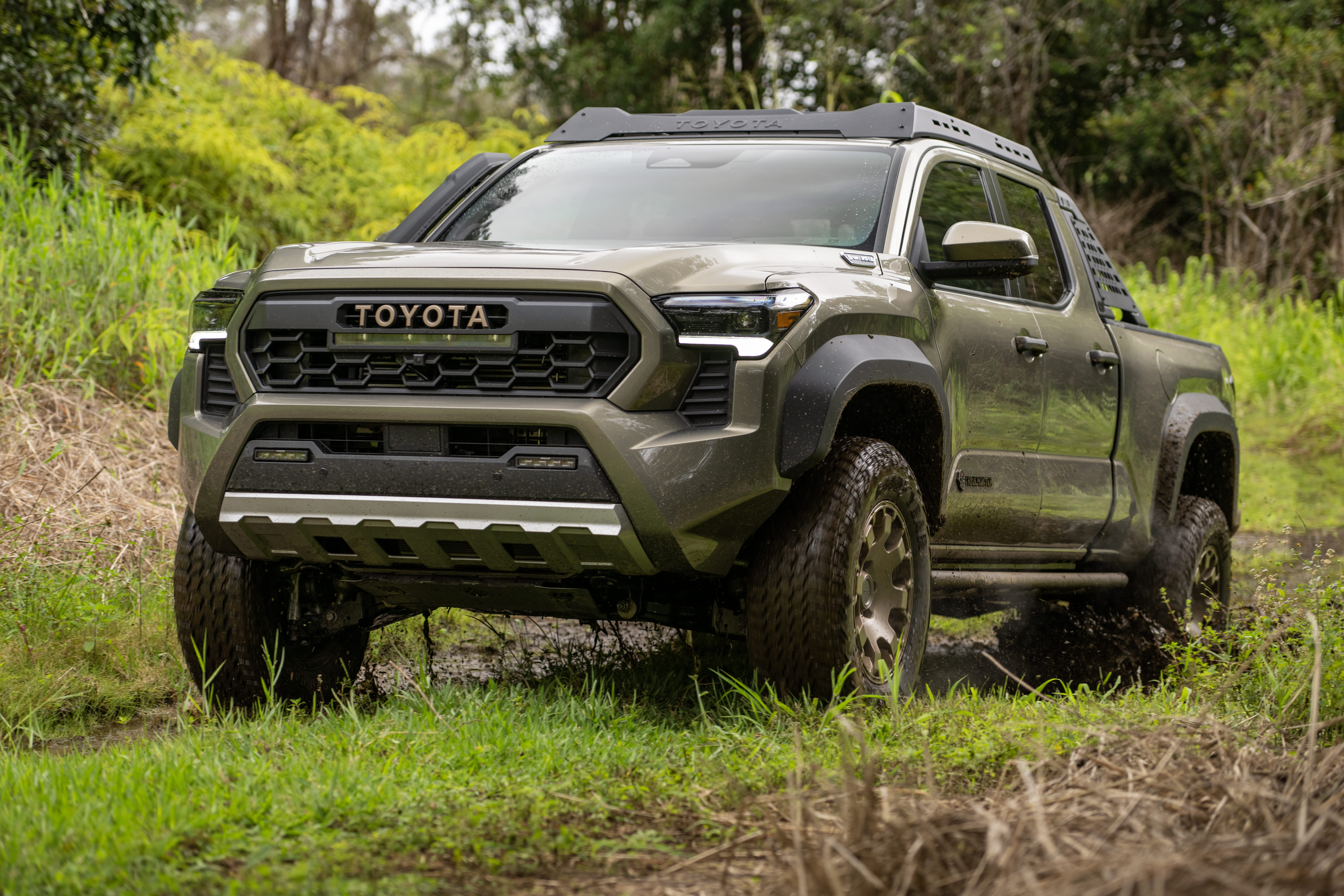Toyota redesigns Tacoma pickup amid increased midsize competition