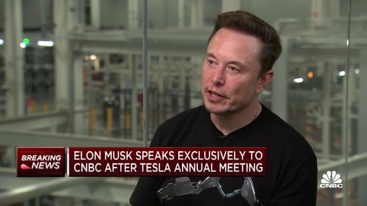 Tesla CEO Elon Musk: Advertising needs to be as close to content as possible