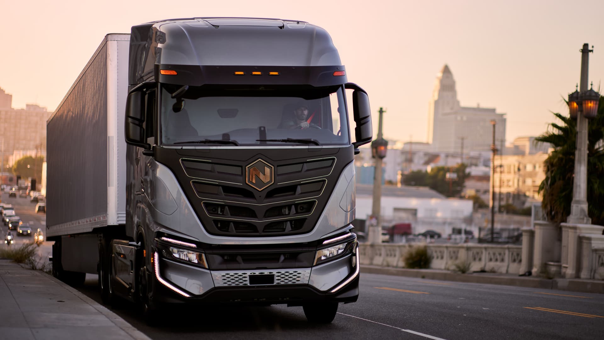 Nikola wins shareholder approval to issue new inventory, paving the way for significant fundraise