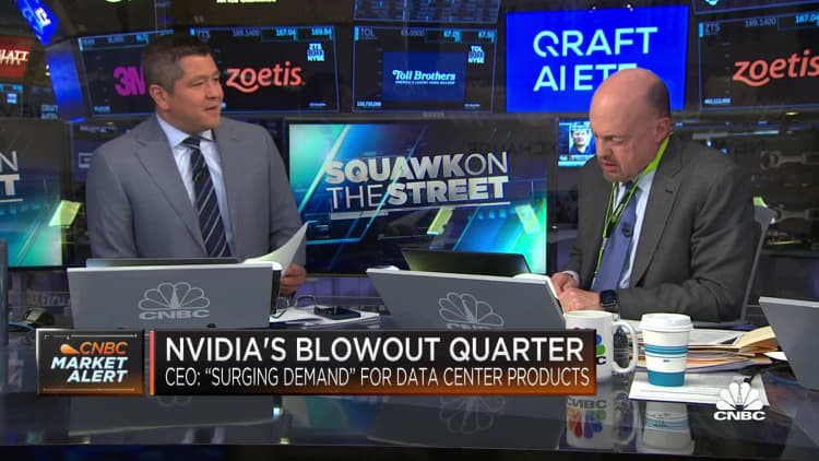 Jim Cramer sur le trimestre explosif de Nvidia : je suis en admiration devant le PDG Jensen Huang