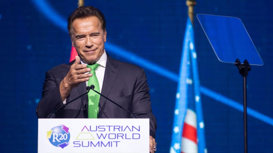 Austrian-US actor, filmmaker, politician and activist Arnold Schwarzenegger gives a speech during the opening ceremony of the R20 Regions of Climate Action Austrian World Summit in Vienna, Austria, on May 28, 2019.