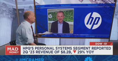 Jim Cramer sits down with HP CEO Enrique Lores after mixed quarterly results