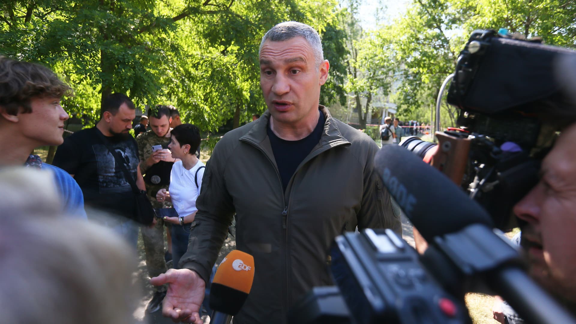 Kyiv Mayor Vitali Klitschko speak ro media as he visits a site of a health clinic where three people were killed during a Russian missile overnight attack in Kyiv Ukraine 1 June 2023, amid Russia's invasion of Ukraine. 
