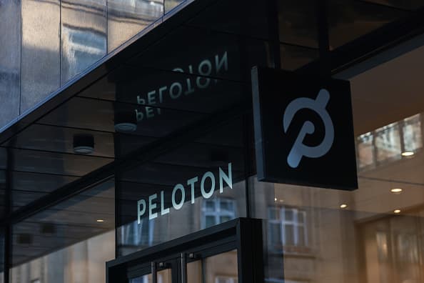 Peloton shares drop 25% after posting wider than expected loss, falling sales