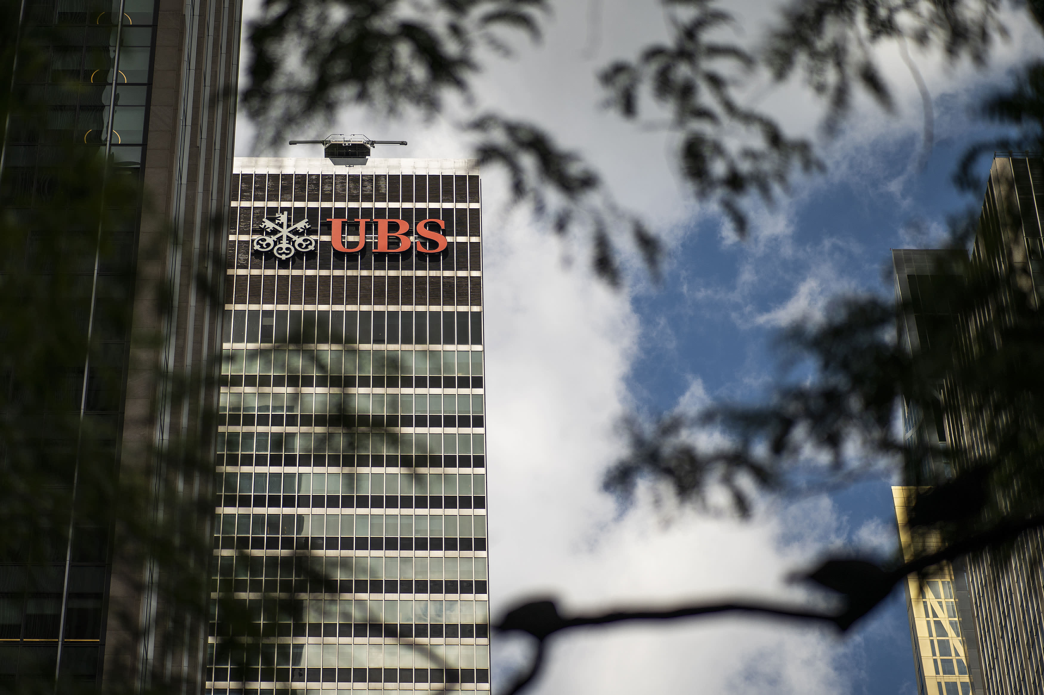 UBS obtiene un beneficio de 29.000 millones de dólares en el segundo trimestre en los primeros resultados desde la adquisición de Credit Suisse