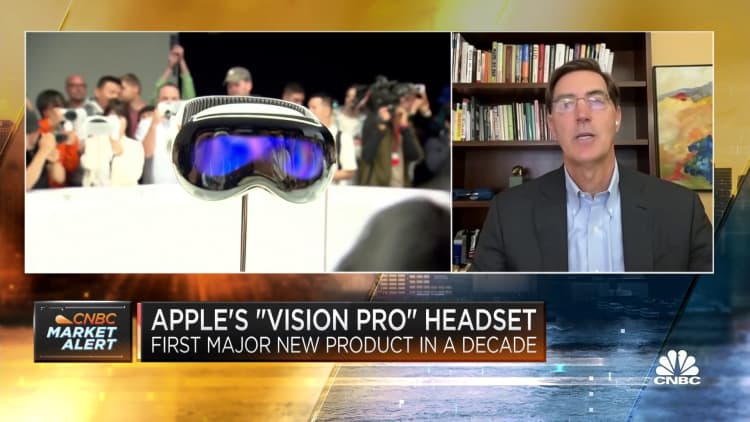 Apple Vision Pro is meant to 'seed the market', says Bernstein's Toni Sacconaghi