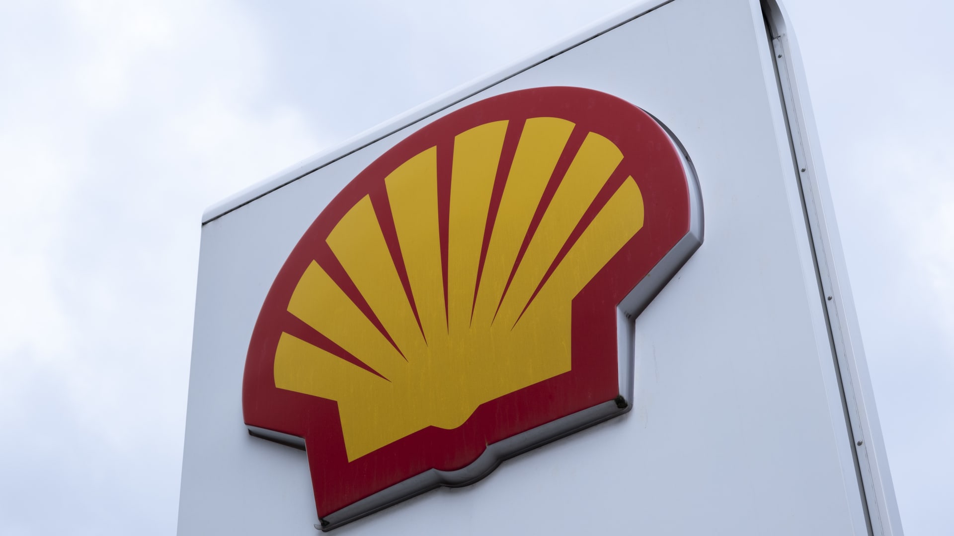 Oil giant Shell's UK ad campaign banned for being 'likely to mislead' consumers