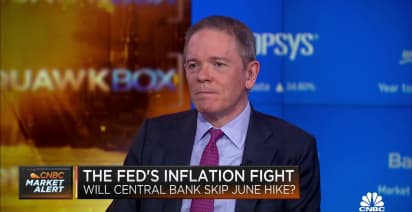 I'm very keen on the Fed taking a pause, says Pantheon Macroeconomics' Ian Shepherdson