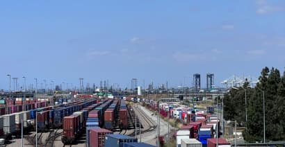 $5.2 billion in cargo stuck off West Coast ports in truck, ocean container jam