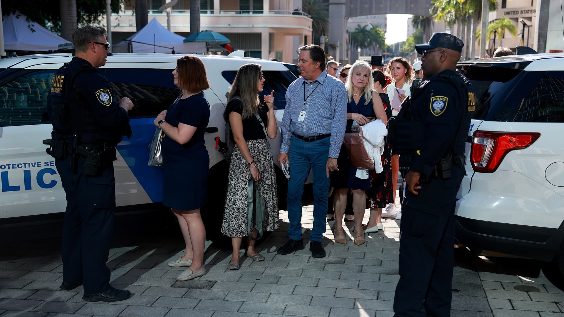 Members of the media line up to enter the Wilkie D. Ferguson Jr. United States Federal Courthouse to cover the arraignment of former President Donald Trump on June 13, 2023 in Miami, Florida.