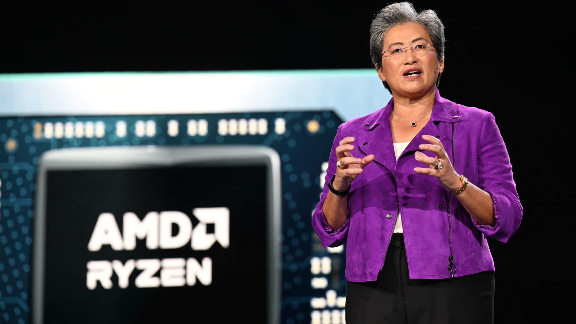 AMD considers making a specific A.I. chip for China to comply with export controls